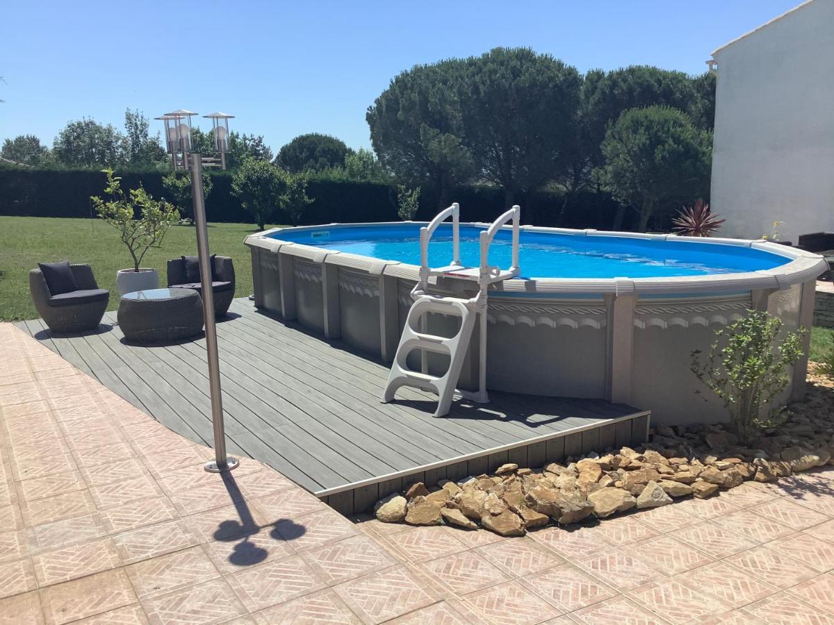 Number9 - Now With Air Conditioned Rooms Carlipa Exterior photo